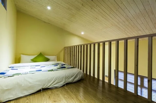 غرفة عائلية بسرير كينج وسريرين مزدوجين، LITHO Hostel 2/4