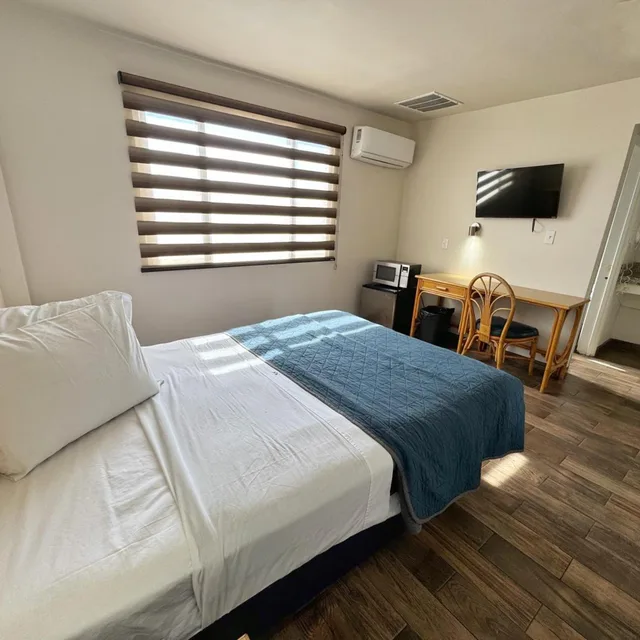 غرفة بسرير كوين، Paris Hotel 6/10