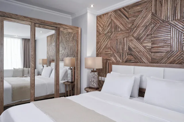Superior, Double Bed, Lateral Side Sea View، Mythos Palace Resort - Adults only 1/4