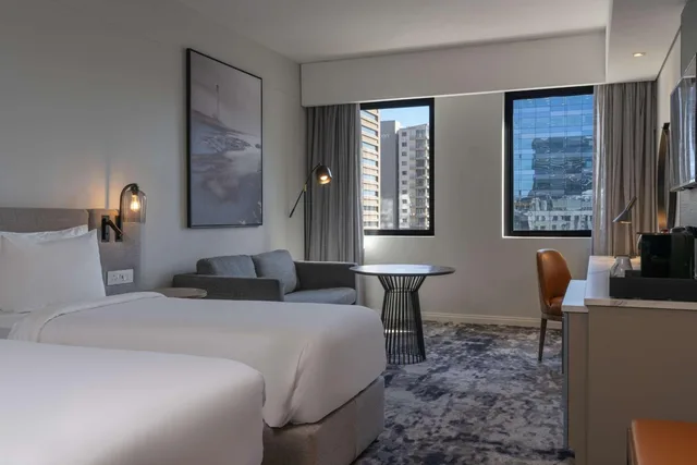جناح جونيور، Radisson Hotel Cape Town Foreshore 2/10
