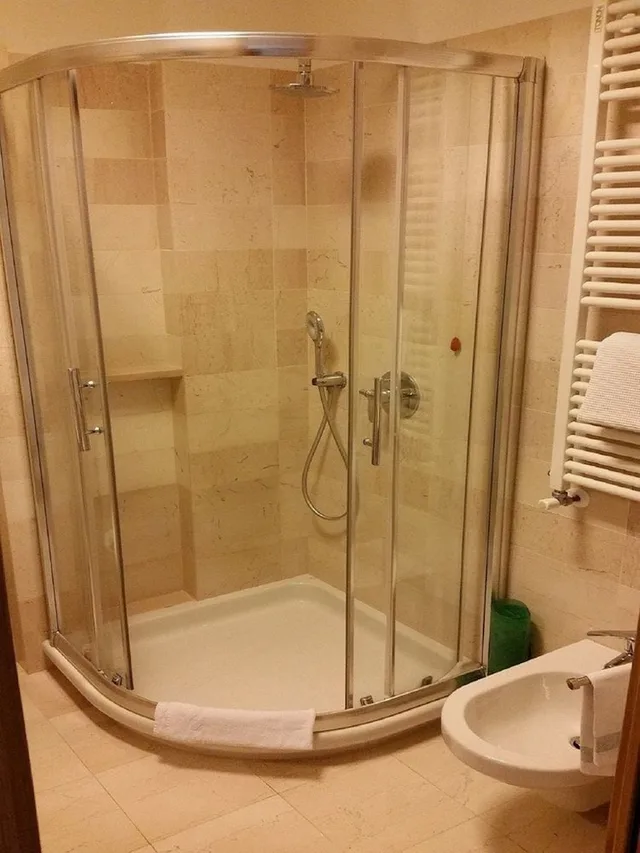 غرفة كومفورت بسريرين منفصلين، Hotel Royal 8/8