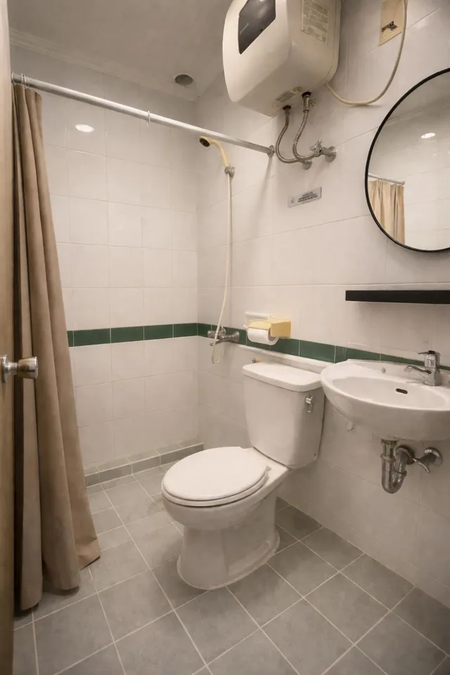 غرفة بسرير مزدوج بشرفة، Hotel Winotosastro Garden 7/8
