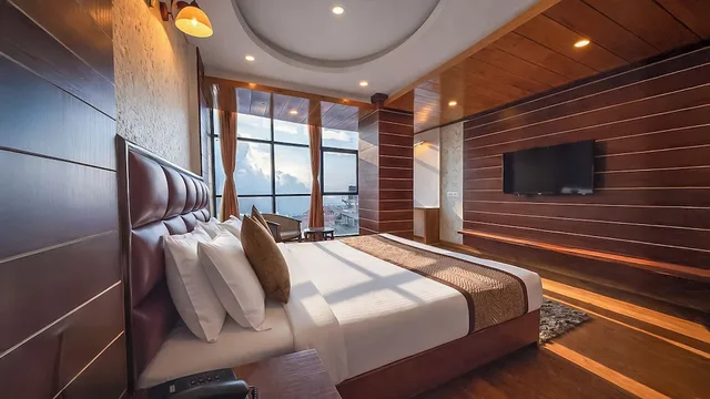 غرفة تنفيذية بسرير كوين، Jai Hotels 4/7