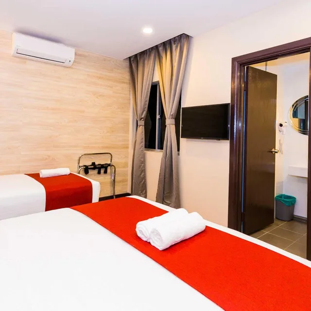 غرفة كومفورت ثلاثية، Icon Hotel 6/9