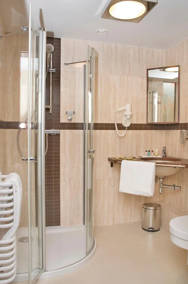 Room, Single, Admiral 5/6