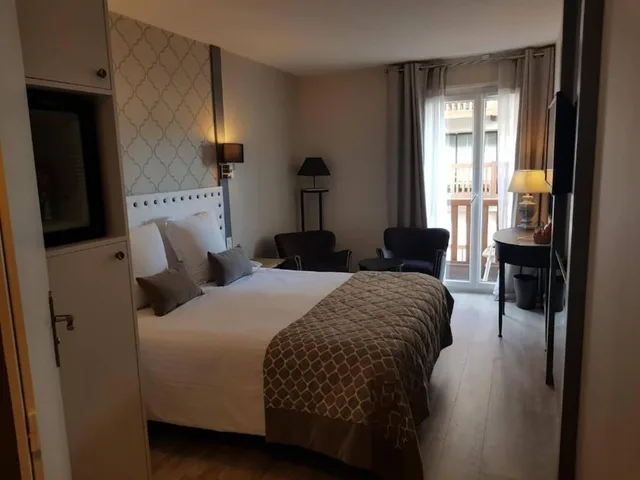 غرفة كومفورت بسريرين منفصلين، Hotel Le Trophee 4/10
