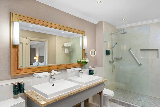 Level, King Bed, Sea View, Executive Level، The Galmont Hotel and Spa 5/5