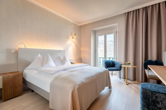 غرفة سوبيريور بإطلالة على البحيرة بشرفة، Seehotel Waldstaetterhof Swiss Quality Hotel Susp 2/2