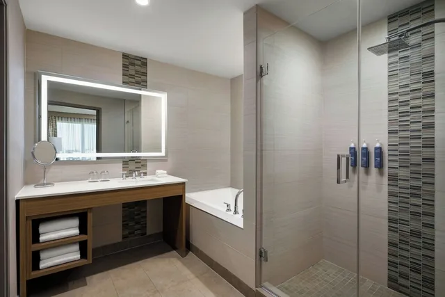 جناح تنفيذي بغرفة نوم واحدة، The Westin Calgary Airport 3/5