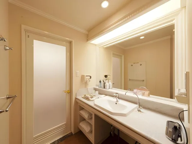 Room, King Bed, Hot Tub, Fine Sakai 1/3