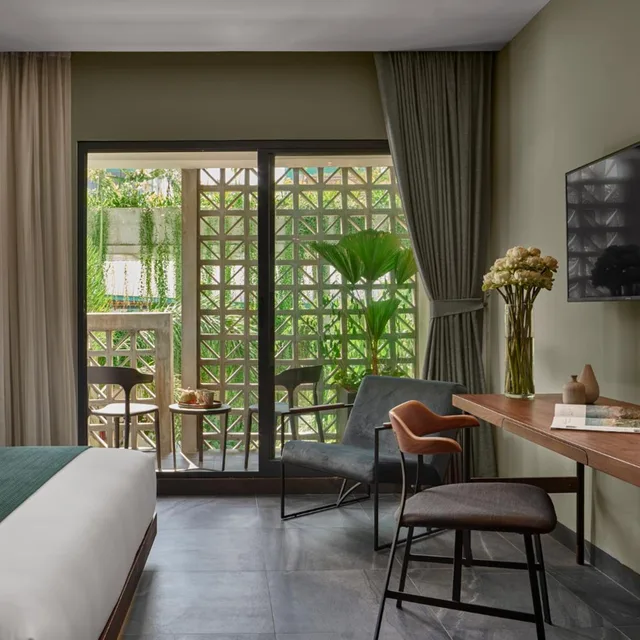 غرفة سوبيريور بإطلالة على المسبح، Baitong Hotel And Resort Phnom Penh 2/5