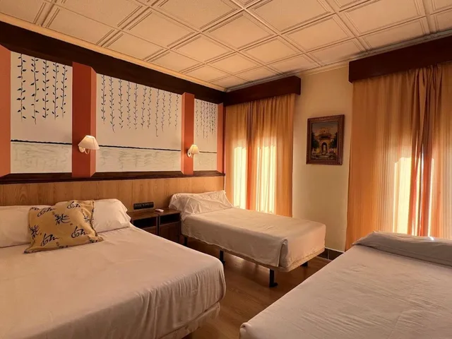 جناح جونيور عائلي، Pinomar 6/10