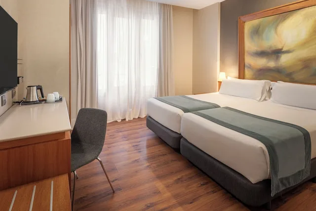 Room, Single, Double Bed, Catalonia Excelsior 5/10