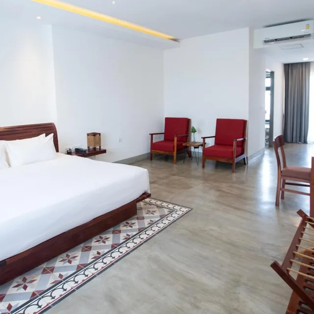 غرفة ديلوكس بسرير مزدوج بإطلالة على المسبح بشرفة، DACO Hotel 2/10