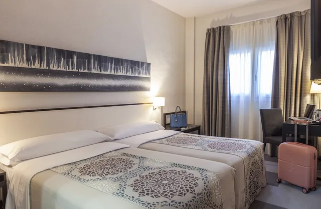 غرفة بسريرين منفصلين، Macia Plaza 3/10