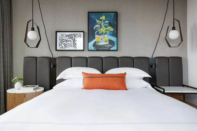 جناح ركني بسرير كينج، Kimpton Harper Fort Worth 1/3