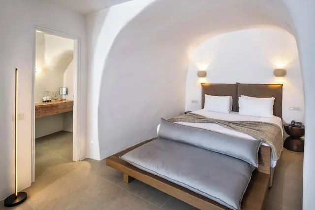 Cave, Superior, Double Bed, Courtyard View، Ira Hotel Spa 1/10