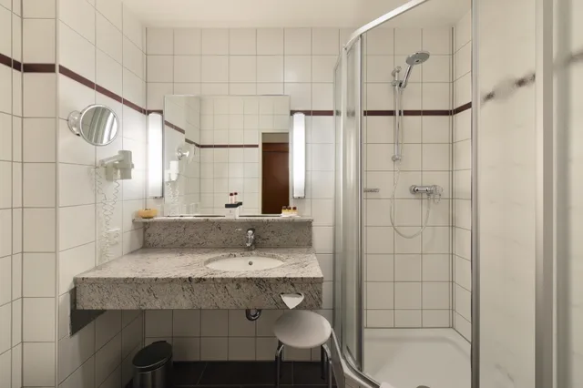 Smart, Triple, Street View، Austria Classic Hotel Wien 9/10