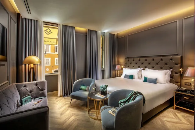 غرفة ديلوكس بسرير كينج، Hotel la Place Roma 1/2