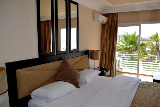 غرفة قياسية بسرير مزدوج، Casablanca Le Lido Thalasso And Spa 2/5