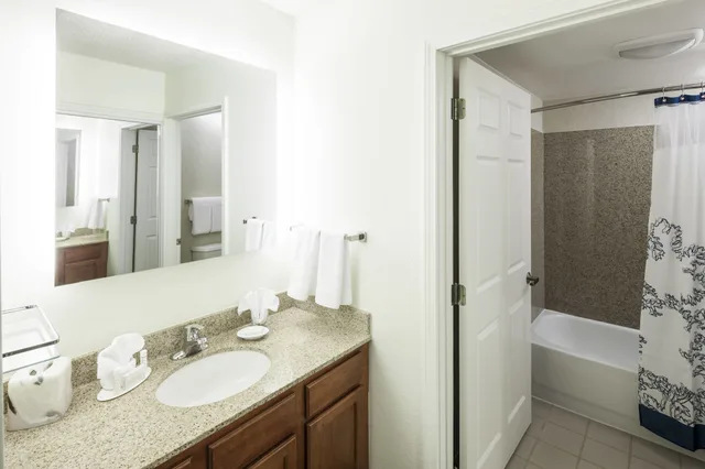 استوديو بسرير كينج مع أريكة، Residence Inn by Marriott Kansas City Overland Park 3/3