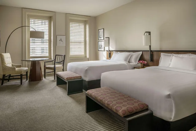 غرفة بسريرين كوين، The Bellevue Hotel 3/8