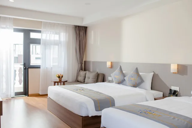 غرفة بريميير ديلوكس بإطلالة على المدينة، Orbit Hotel 1/4