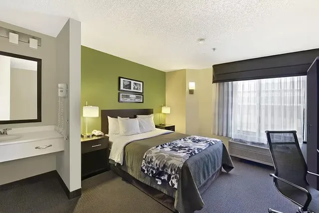 Room, Queen Bed, Accessible, Baymont By Wyndham Fort Collins 1/1