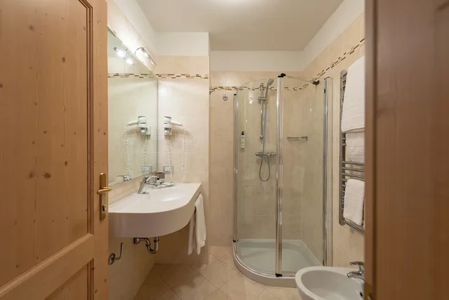 جناح بسرير مزدوج مع أريكة، Beverly Hotel 10/10