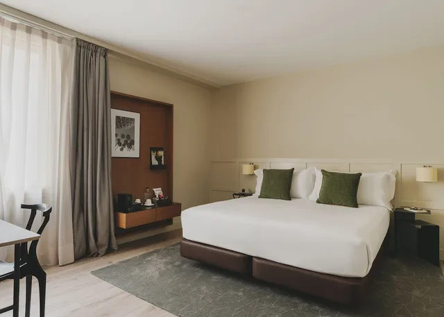 غرفة سوبيريور مفردة بسرير كوين، Gallery Hotel 2/4