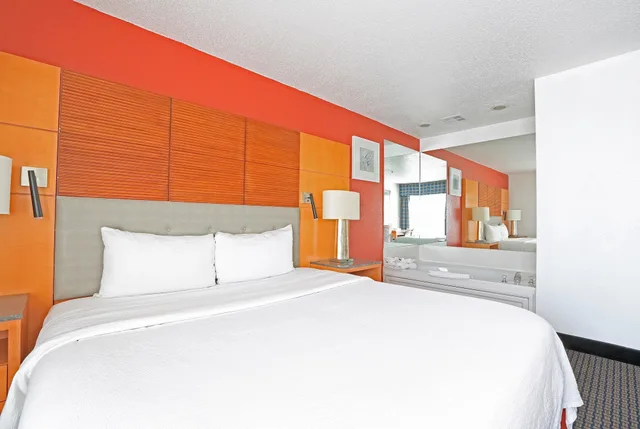 جناح استوديو بسرير كينج، Days Inn by Wyndham Calumet Park 2/2
