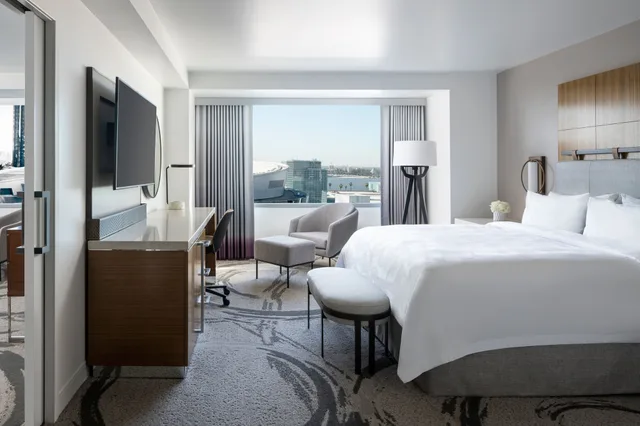 جناح بسرير كينج بغرفة نوم واحدة مع أريكة، Jw Marriott Los Angeles L A Live 1/4