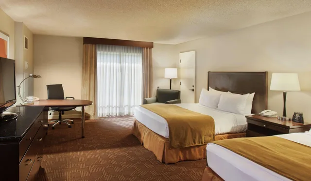 غرفة ديلوكس بسرير كوين، Doubletree Sacrament 3/4