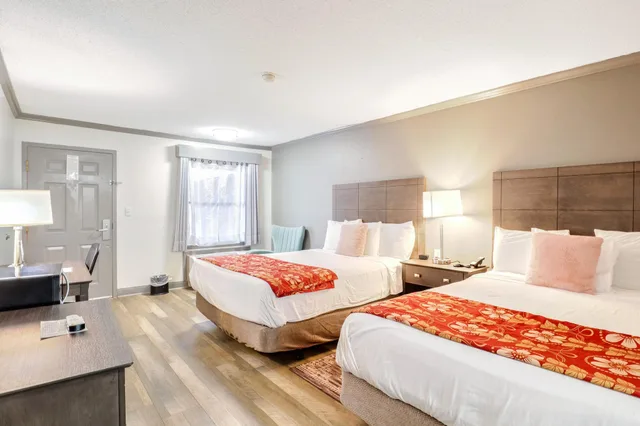 غرفة بسريرين كوين، The Guest Lodge Gainesville 1/1