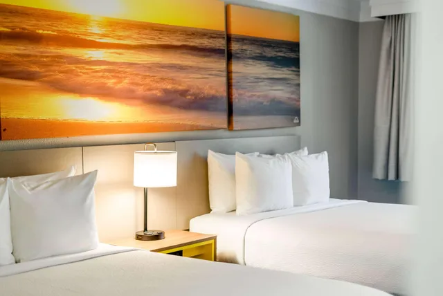 Efficiency, 2 Queen Beds، Days Inn by Wyndham San Diego Hotel Circle 6/10