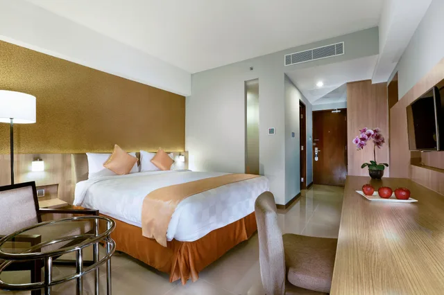 غرفة ديلوكس بسريرين منفصلين، Grand Tan Banjarmasin Hotel & Convention Center 2/4