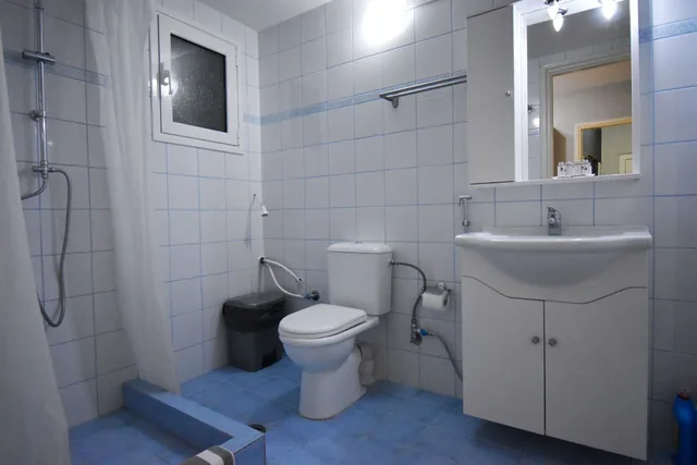 Design, Rock, Apartment, Single Bed, 2 Queen Beds, Sofa، Be My Guest Athens 6/7