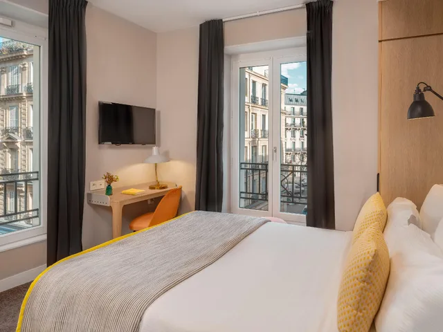 غرفة كلاسيكية بسرير كوين، Hotel Le Mareuil 1/1