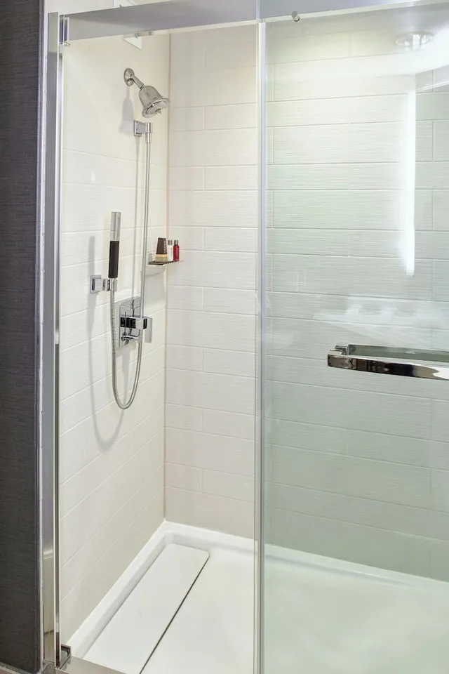 غرفة بسريرين كوين لذوي الإعاقة، Auburn Hills Marriott Pontiac 3/3