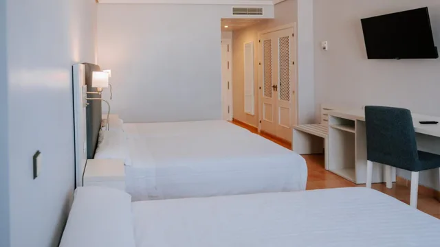 Triple Room 3AD، Bahia Sur Hotel 9/10