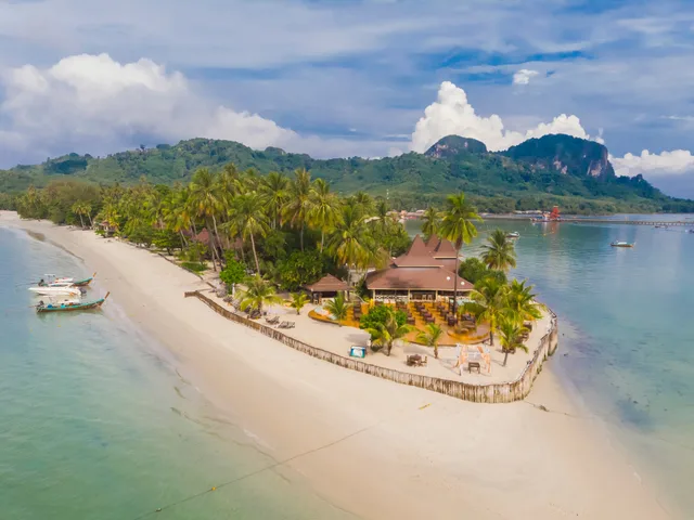 Deluxe, Villa, Beach Front، KOH MOOK SIVALAI BEACH RESORT 1/1