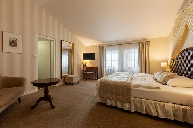 غرفة ديلوكس بسرير مزدوج، Hotel Hoffmeister and Spa 2/10
