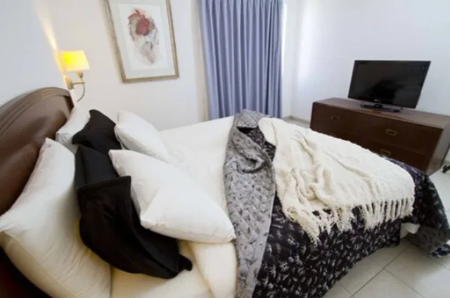 غرفة تنفيذية بسريرين مزدوجين، Terranova Suites 4/7
