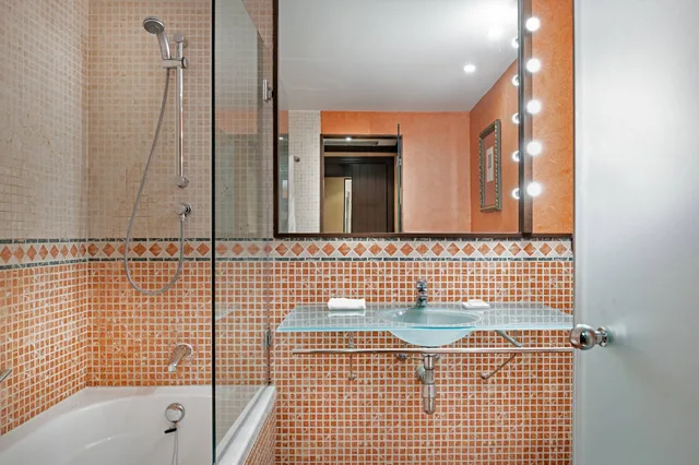 غرفة عائلية بسرير كينج مع أريكة، Ac Hotel Ciudad de Tudela 2/3