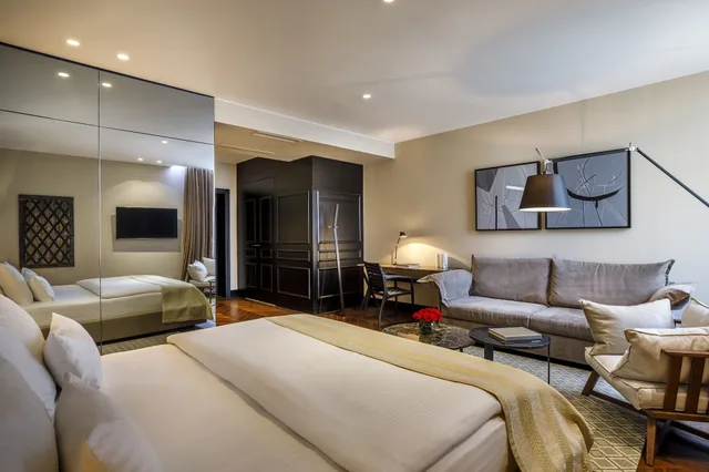 Suite, Villa, King Bed, Old Town View، Valamar Riviera Hotel & Residence 1/3