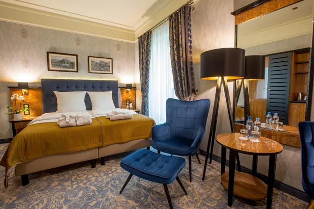 Classic, Superior, Double or Twin Bed, Hotel Diament Plaza Katowice 2/10