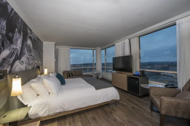 غرفة تنفيذية بسرير مزدوج، Minneapolis Marriott Southwest 1/5