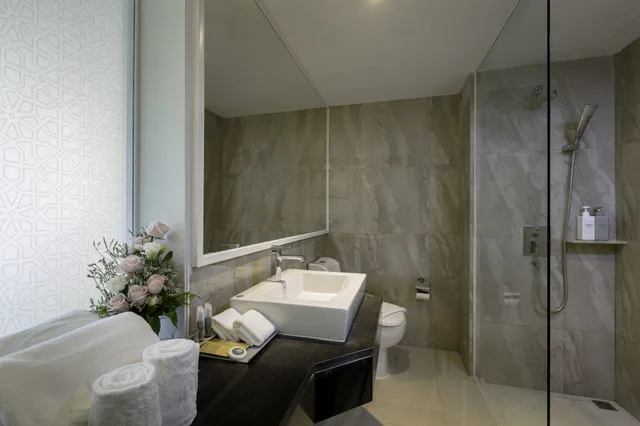 غرفة غراند سوبيريور بسرير كينج بإطلالة على البحر، Aonang Villa Resort 4/4