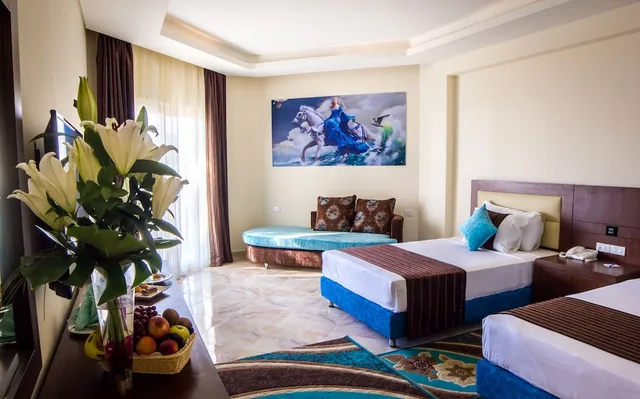 جناح سوبيريور بسرير مزدوج وسريرين منفصلين بإطلالة على الحديقة، Seagull Beach Resort - Families and Couples Only 3/5