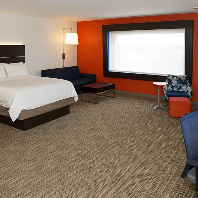 جناح بسريرين، Holiday Inn Express Suites Denver Aurora Medical Campus 3/6